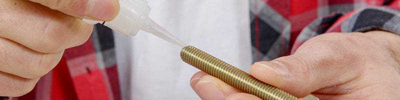 mechanic gluing screw